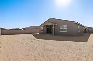 17616 W Mariposa Dr, Goodyear, AZ 85395 - Photo 28