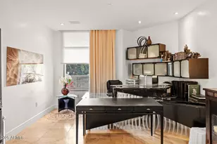 2402 E Esplanade Ln, Phoenix, AZ 85016 - Photo 20