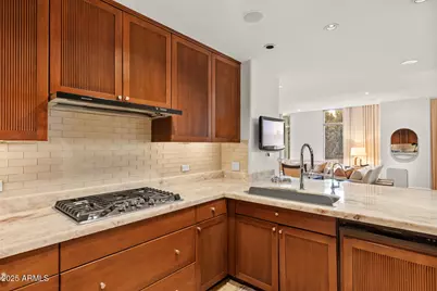 2402 E Esplanade Lane #204, Phoenix, AZ 85016 - Photo 16