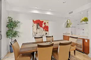 2402 E Esplanade Ln, Phoenix, AZ 85016 - Photo 12