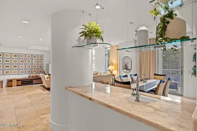 2402 E Esplanade Lane #Unit 204, Phoenix, AZ 85016 - Photo 14