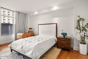 2402 E Esplanade Ln, Phoenix, AZ 85016 - Photo 22