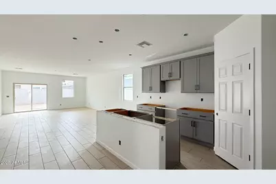 47677 W Kenner Drive, Maricopa, AZ 85139 - Photo 8