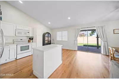 6176 N 89th Avenue, Glendale, AZ 85305 - Photo 12