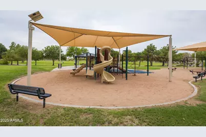 3556 E Del Rio Drive, San Tan Valley, AZ 85140 - Photo 10