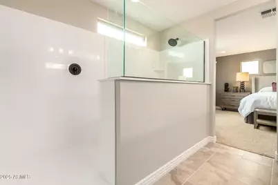 8940 W Georgia Avenue, Glendale, AZ 85305 - Photo 30