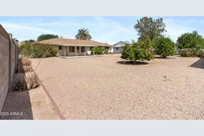 10301 W Charter Oak Drive, Sun City, AZ 85351 - Photo 30