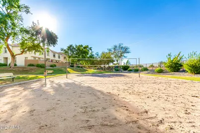 2868 E Dunbar Drive, Phoenix, AZ 85042 - Photo 32