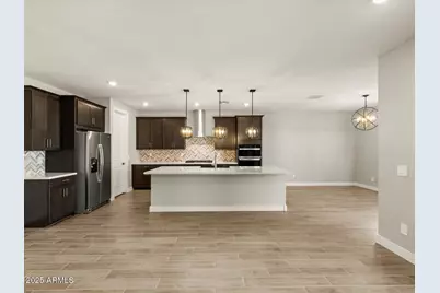 15821 W El Cortez Place, Surprise, AZ 85387 - Photo 10