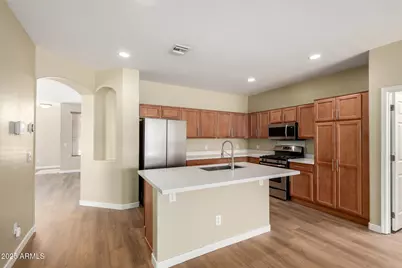 12051 N 141st Lane, Surprise, AZ 85379 - Photo 16