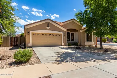 12051 N 141st Lane, Surprise, AZ 85379 - Photo 2