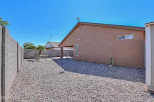 9438 W Troy Dr, Arizona City, AZ 85123 - Photo 30