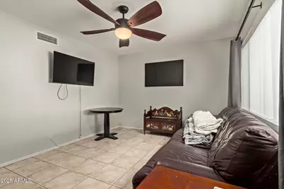 117 W 10th Street, Tempe, AZ 85281 - Photo 4