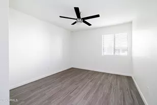 2938 N 61st Pl, Scottsdale, AZ 85251 - Photo 14