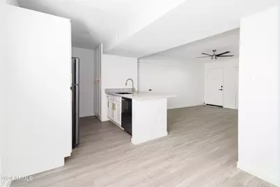 2938 N 61st Place #146, Scottsdale, AZ 85251 - Photo 18