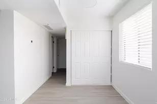 2938 N 61st Pl, Scottsdale, AZ 85251 - Photo 8