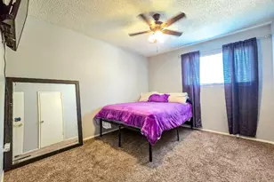 3701 W Echo Ln, Phoenix, AZ 85051 - Photo 6