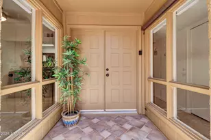 26447 S Snead Dr, Sun Lakes, AZ 85248 - Photo 12