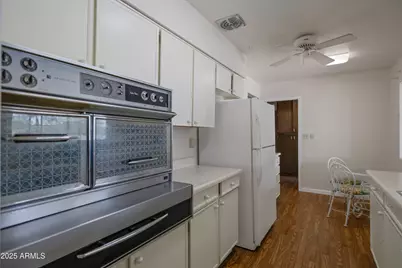 4748 N 74th Place, Scottsdale, AZ 85251 - Photo 8