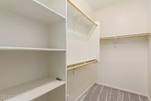 2536 W Gary Way, Phoenix, AZ 85041 - Photo 18