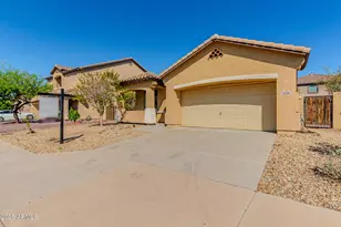 2536 W Gary Way, Phoenix, AZ 85041 - Photo 2