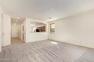 2536 W Gary Way, Phoenix, AZ 85041 - Photo 6