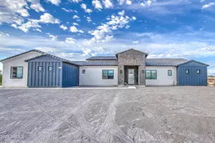 1360 W Catherine Ln, San Tan Valley, AZ 85144 - Photo 1