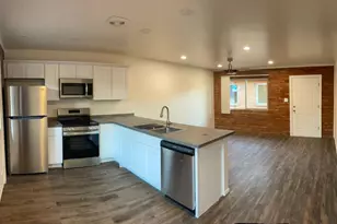 1006 S Dorsey Ln, Tempe, AZ 85281 - Photo 8