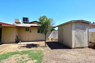 8334 N 55th Ave, Glendale, AZ 85302 - Photo 34