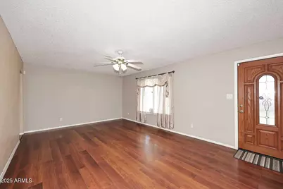 8334 N 55th Avenue, Glendale, AZ 85302 - Photo 8