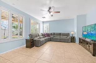 15654 W Yucatan Dr, Surprise, AZ 85379 - Photo 14