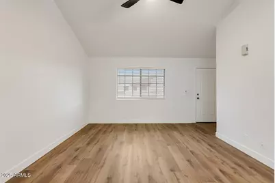 2020 W Union Hills Drive #201, Phoenix, AZ 85027 - Photo 4