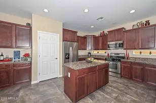 17037 W Bradford Way, Surprise, AZ 85374 - Photo 10