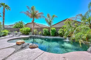 17037 W Bradford Way, Surprise, AZ 85374 - Photo 2