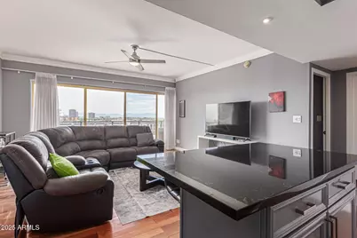 4750 N Central Avenue #7B, Phoenix, AZ 85012 - Photo 6