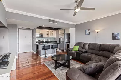 4750 N Central Avenue #7B, Phoenix, AZ 85012 - Photo 1