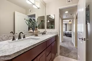 5104 N 32nd St, Phoenix, AZ 85018 - Photo 10