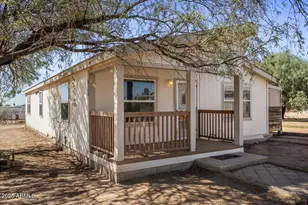 10348 N Battleford Dr, Casa Grande, AZ 85122 - Photo 1