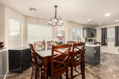 14786 W Windrose Drive, Surprise, AZ 85379 - Photo 12