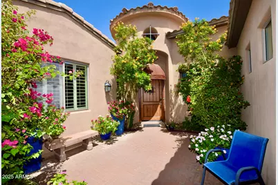 9842 E Celtic Drive, Scottsdale, AZ 85260 - Photo 2