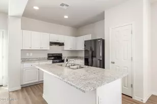 831 E Agua Fria Ln, Avondale, AZ 85323 - Photo 14