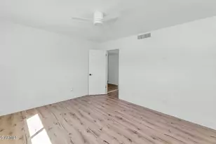 4027 E Campbell Ave, Phoenix, AZ 85018 - Photo 12