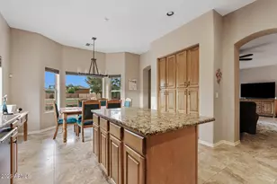 2615 E San Carlos Way, Gilbert, AZ 85298 - Photo 10