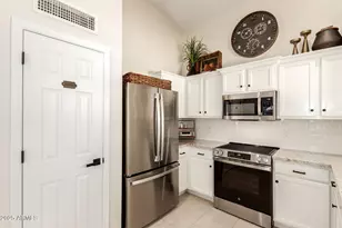 30374 N Sunray Dr, San Tan Valley, AZ 85143 - Photo 10