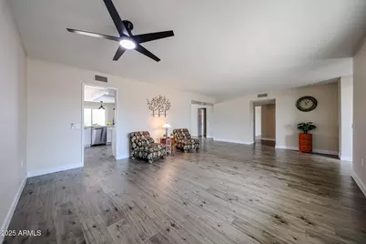 9834 W Emberwood Drive, Sun City, AZ 85351 - Photo 6