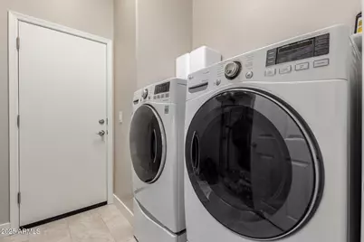 31492 N Sonza Way, San Tan Valley, AZ 85143 - Photo 34