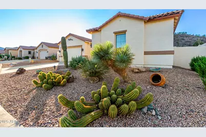 31492 N Sonza Way, San Tan Valley, AZ 85143 - Photo 10