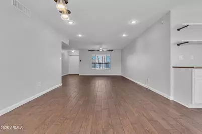 2313 W Catalina Avenue, Mesa, AZ 85202 - Photo 6