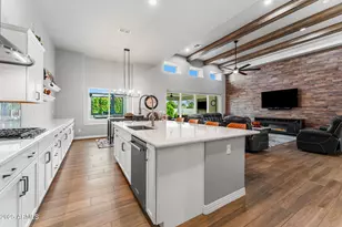 20168 E Cherrywood Ct, Queen Creek, AZ 85142 - Photo 4