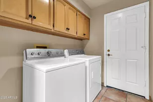 8100 E Camelback Rd, Scottsdale, AZ 85251 - Photo 30